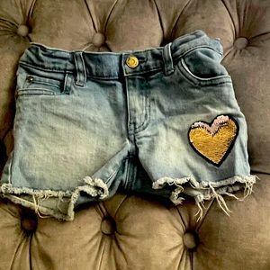 Size 6/6x girls jean shorts from Carter’s